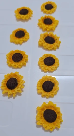 Flores para decoración tipo girasol amarillo de pasta flexible 10pzs